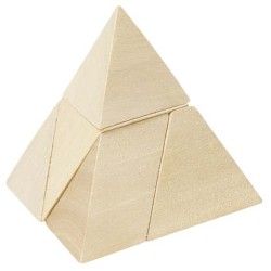 Магическа пирамида